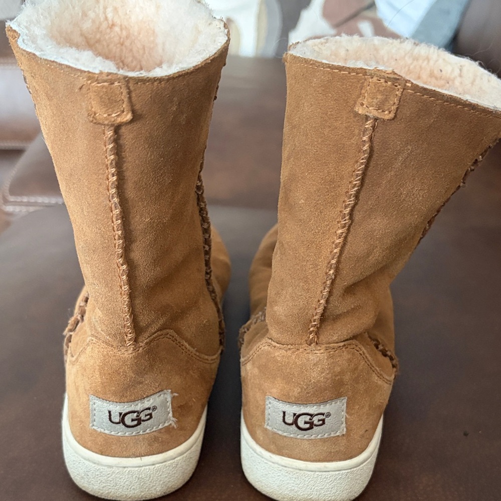 UGG boots size 8